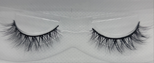Load image into Gallery viewer, BRIGHT EYES